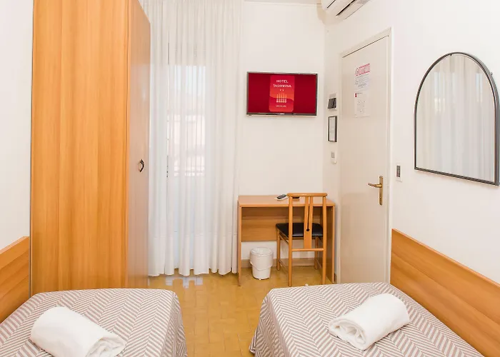 Taormina 2* ברדולינו