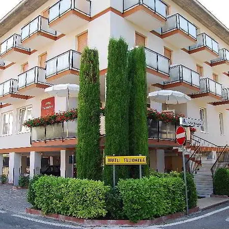 Taormina فندق باردولينو